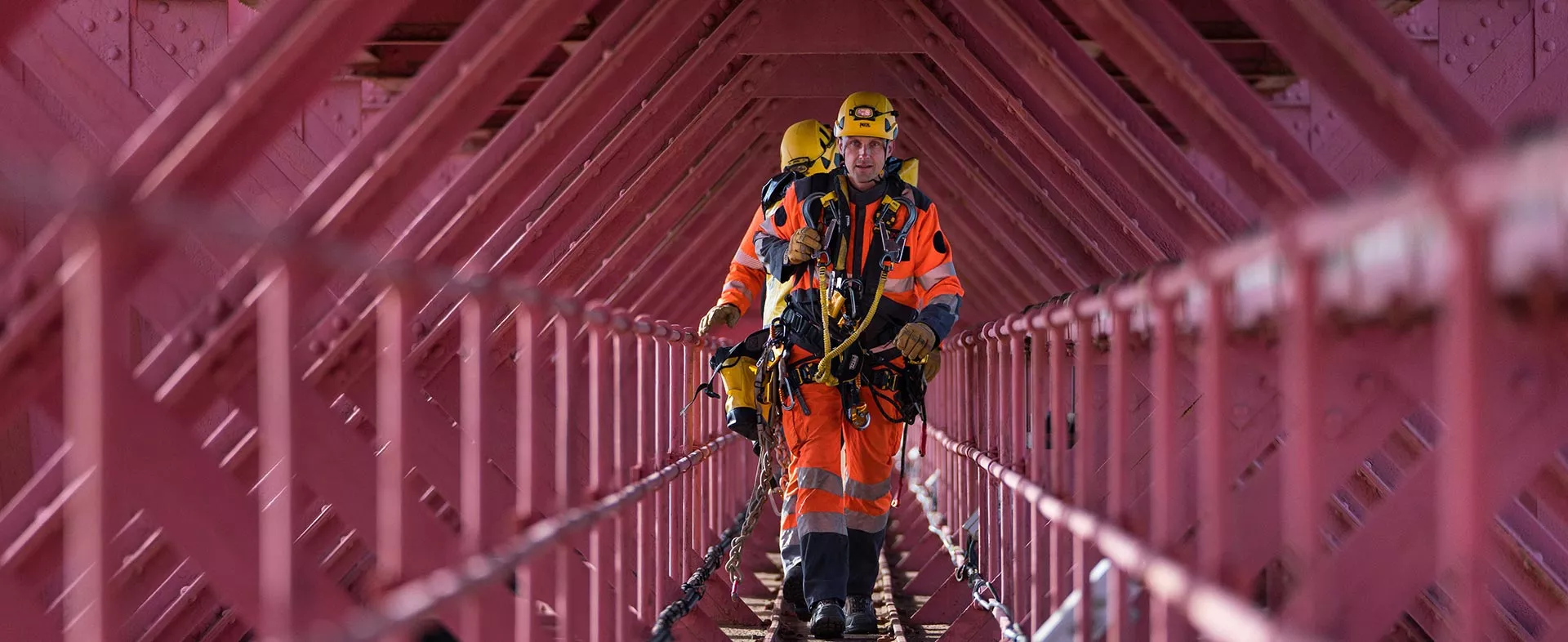 Agents opérant sur le viaduc Garabit