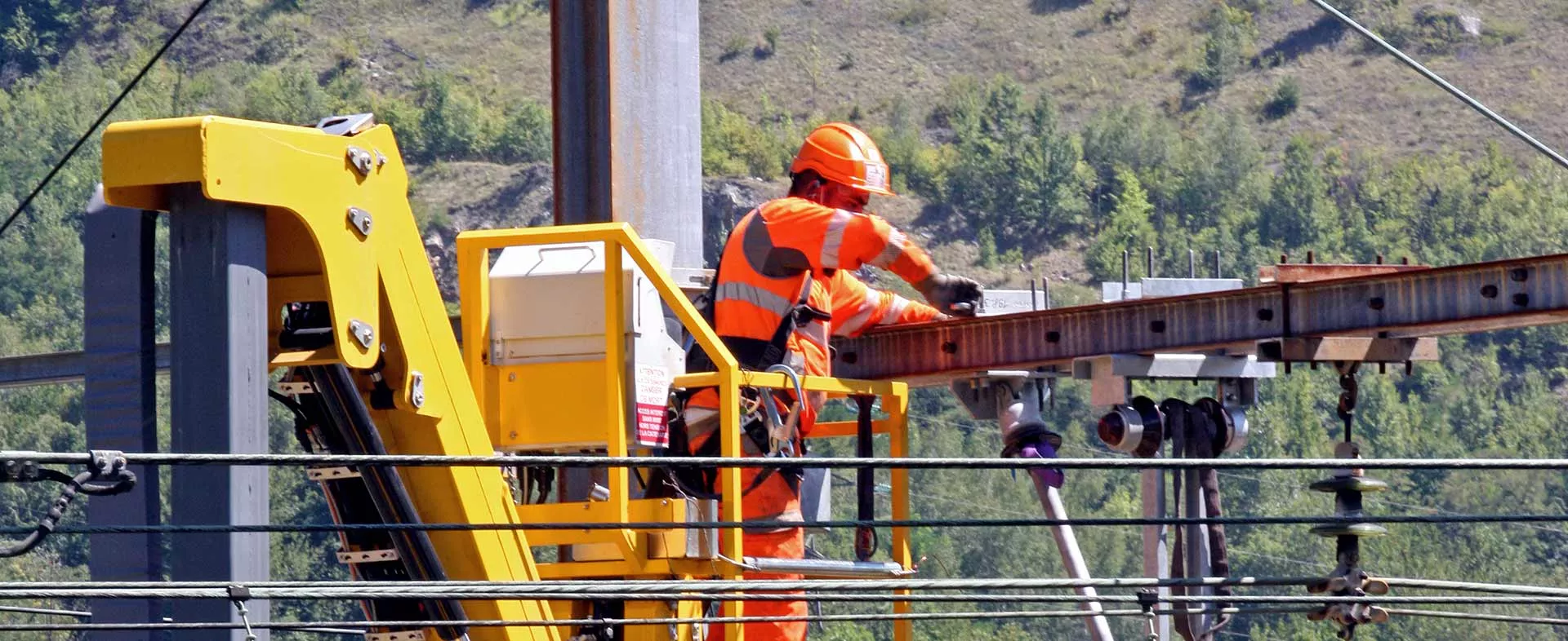Installation caténaires à St-Jean de Maurienne