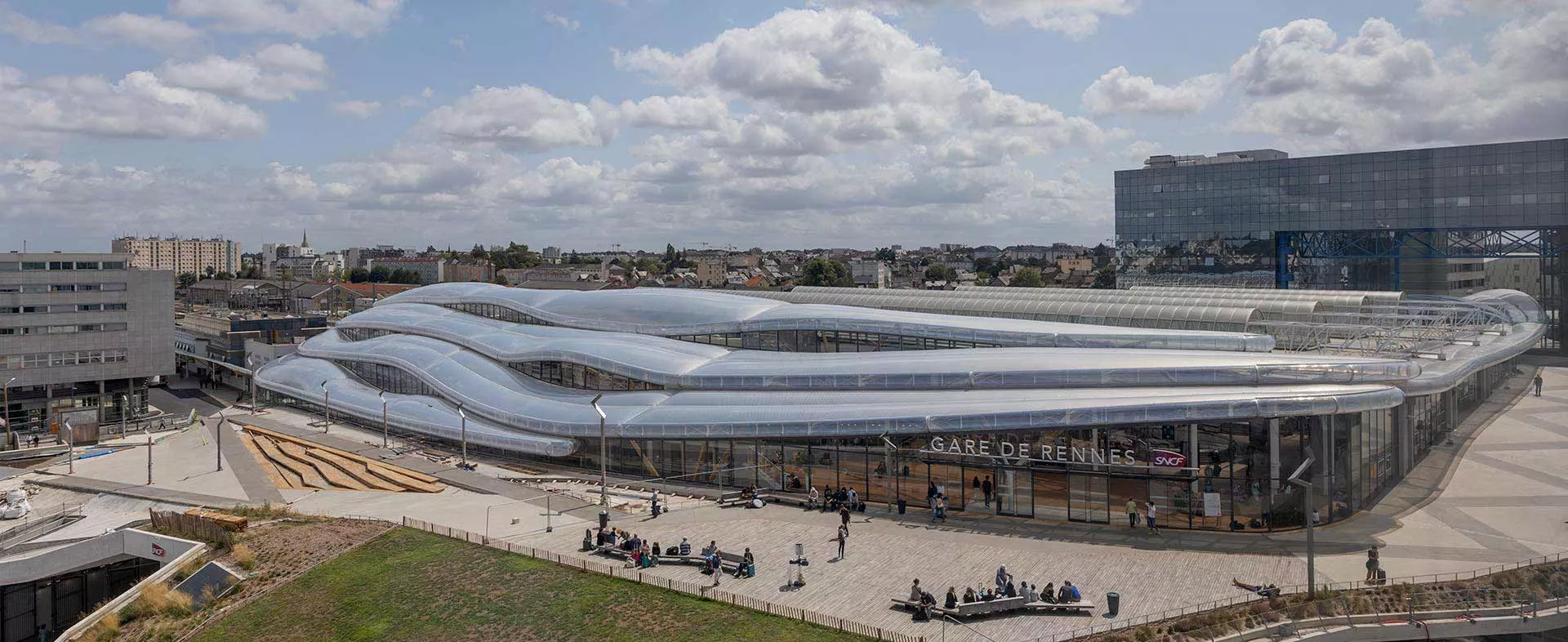 Parvis de la gare de Rennes