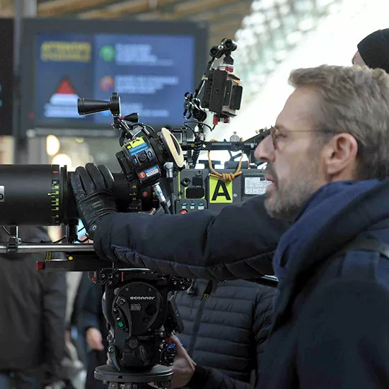 Tournage de film en gare avec Lambert Wilson
