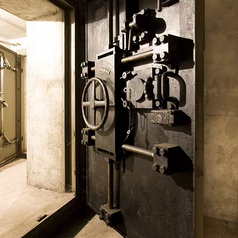 Porte de Bunker en gare de l’Est à Paris