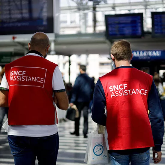Agents SNCF Assistance en gare
