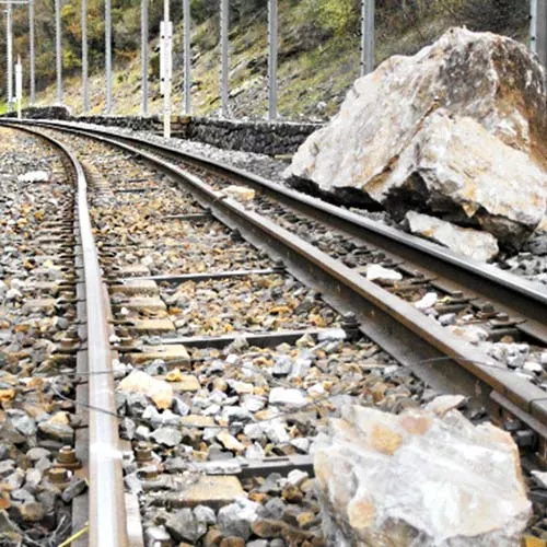 Chute de pierres sur les voies