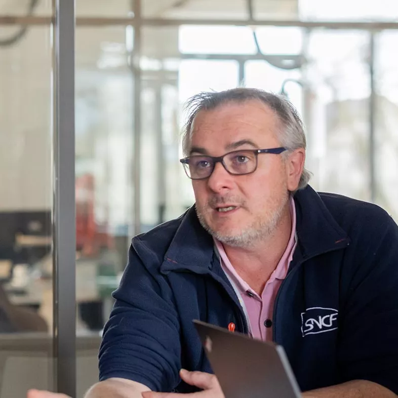 Réunion d'équipe SNCF