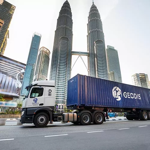 Camion GEODIS à l'international