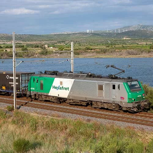 Locomotive Hexafret
