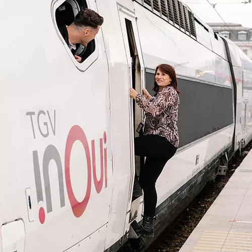 Agent TGV INOUI en vérification